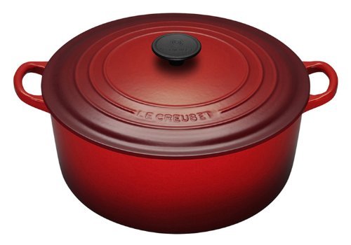 Le Creuset Signature Enameled Cast Iron Dutch Oven (5.5-Quart)
