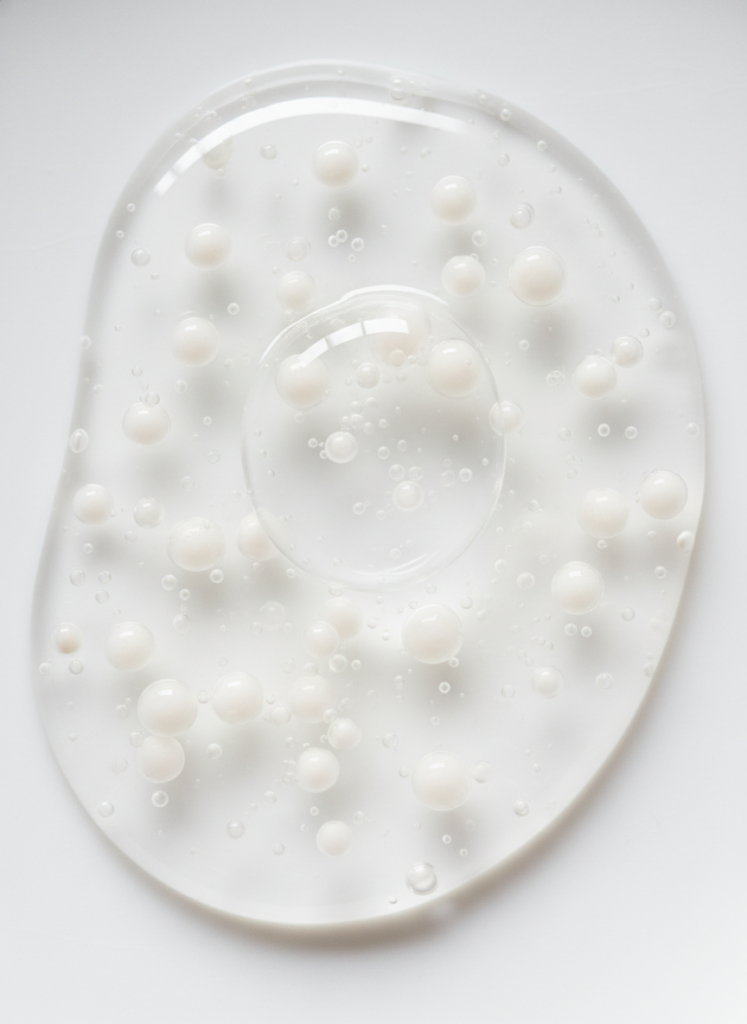 Makroaufnahme der Textur des Artem Care Soft White Zahngels